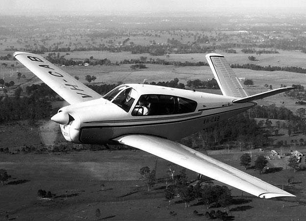 beech-s35-bonanza-vh-cab